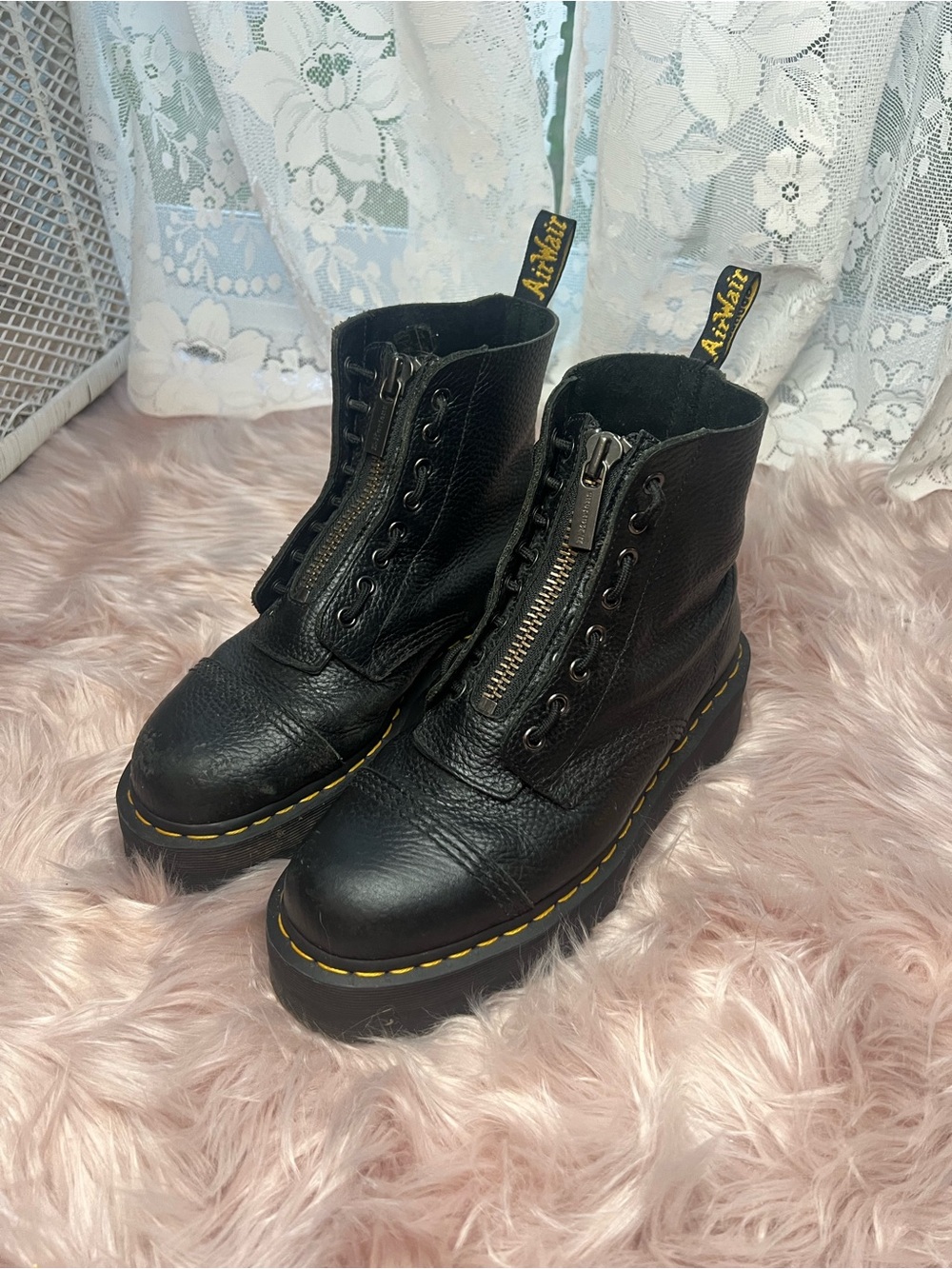 Dr. Martens Sinclair Black Leather Front-Zip Platform Ankle Boots 42